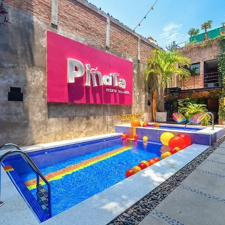 Pinata Pv Gay Hotel